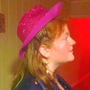 Meet your Posher, Catherine